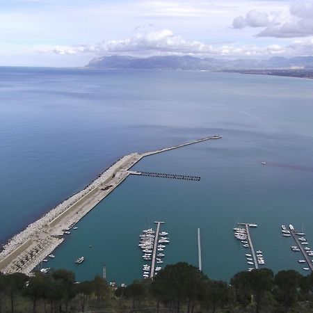 Zu Pippinu Lägenhet Castellammare del Golfo Exteriör bild